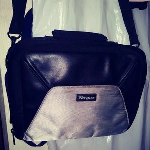 Targus Small Carry Bag